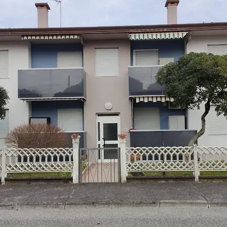 Comfortable Flat Near The And Luna Park Appartement Bibione