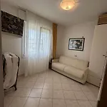 Comfortable Flat Near The And Luna Park Apartman